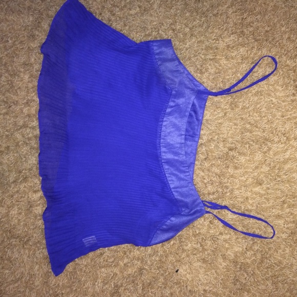 Urban Outfitters Tank top - Picture 1 of 2