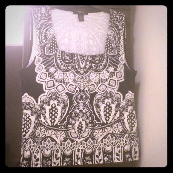 Style & Co - Square neck tank in great pattern