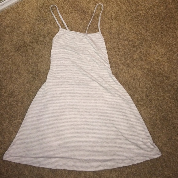 Dress from Hanger 221 - Picture 2 of 3