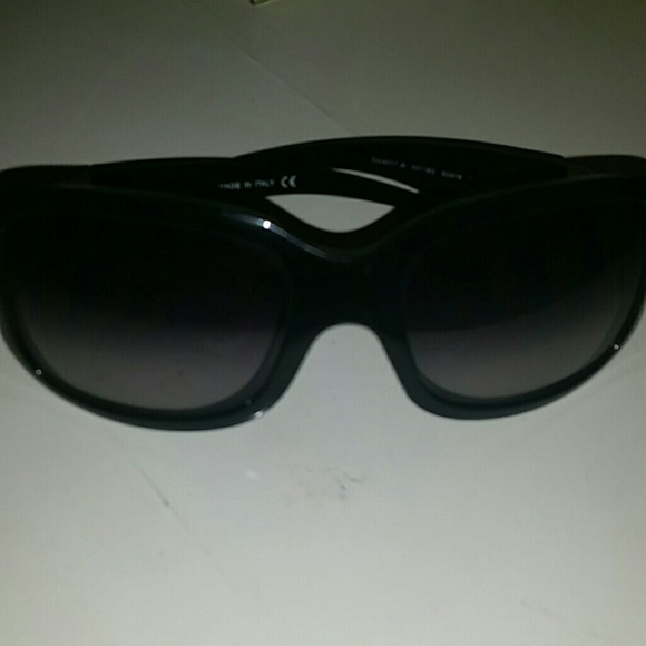 Dolce & gabbana sunglasses - Picture 4 of 4