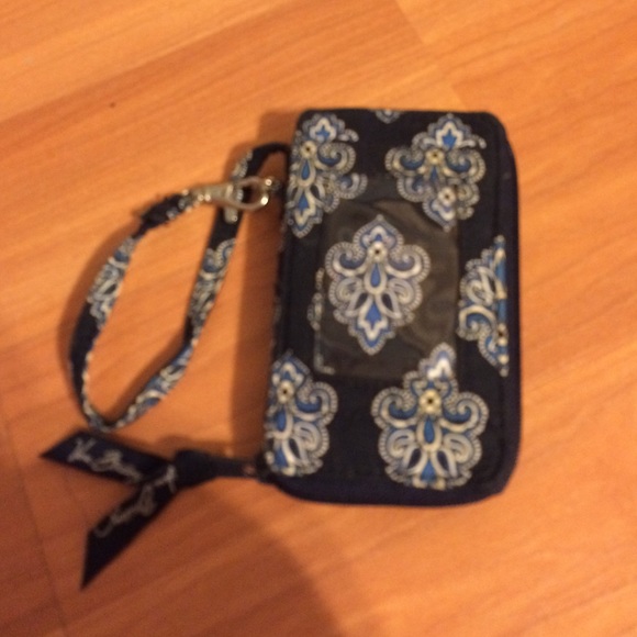 Vera Bradley all in one wristlet in Calypso