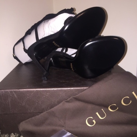 ❗️SOLD GUCCI Fringe Sandals Black 36.5 - Picture 4 of 4