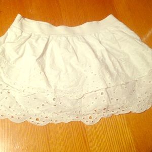 American Eagle White Eyelet Skirt
