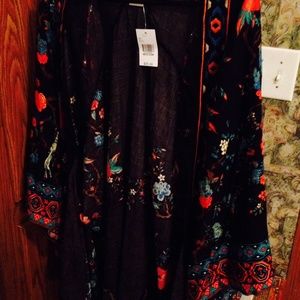 🎀 Lovely Flying Tomato Printed Cardigan M/L