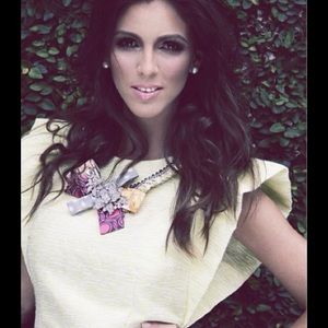 Necklace with pearls and diamonds