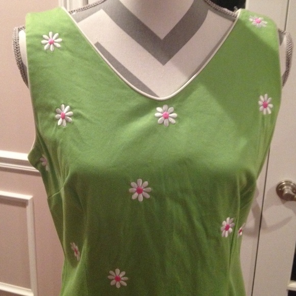 Sag Harbor Dresses & Skirts - CAN YOU SAY DAISY'S? Gorgeous summer dress.
