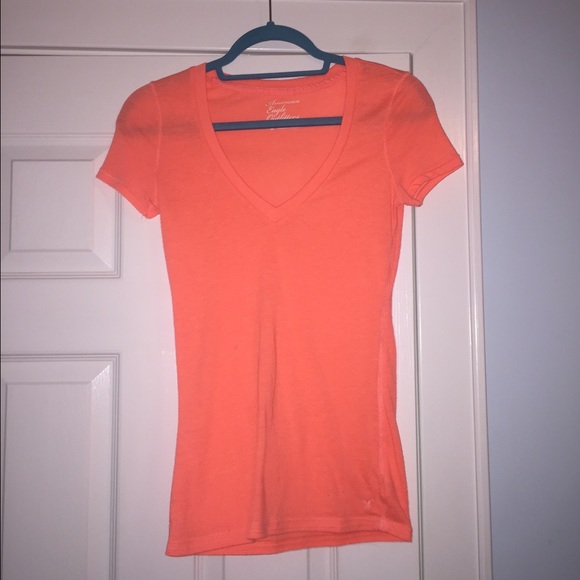 American Eagle V-neck Top - Picture 1 of 1
