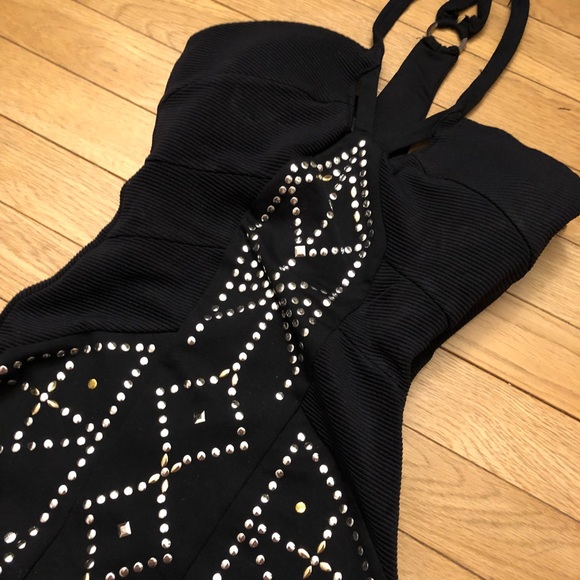 ❌SOLD❌✨Bebe Black Geometric Studded Dress - Picture 2 of 5