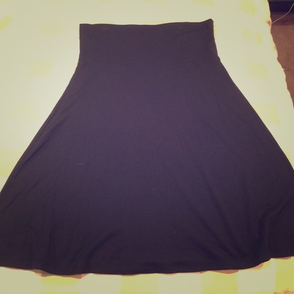 NEW - Old Navy Large Black Skirt - Picture 1 of 1