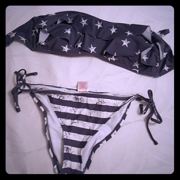 Gray & white bikin