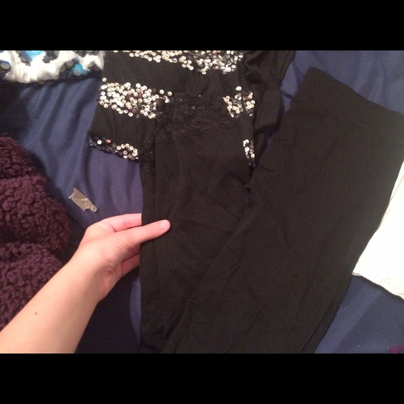 Bundle - Picture 2 of 3