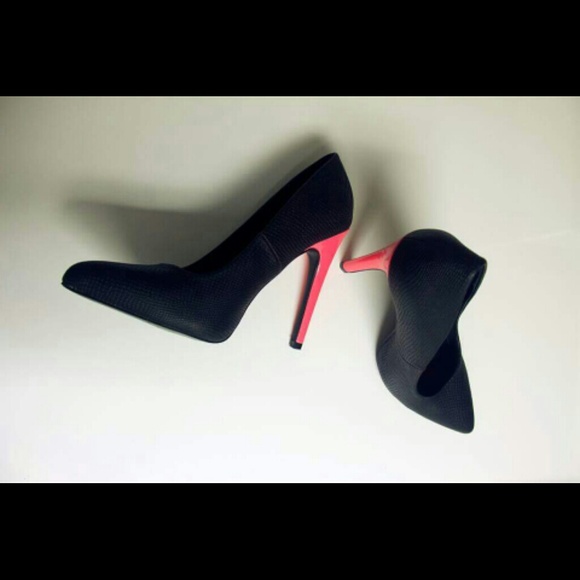 Neon Heel Pumps