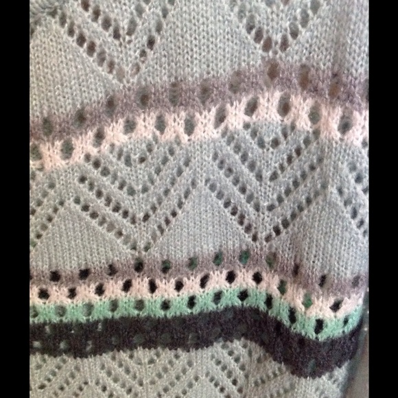 Striped green, cropped knit sweater - Picture 3 of 3
