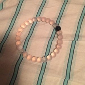Lokai bracelet size large