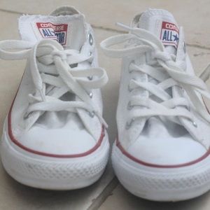 WHITE CONVERSE