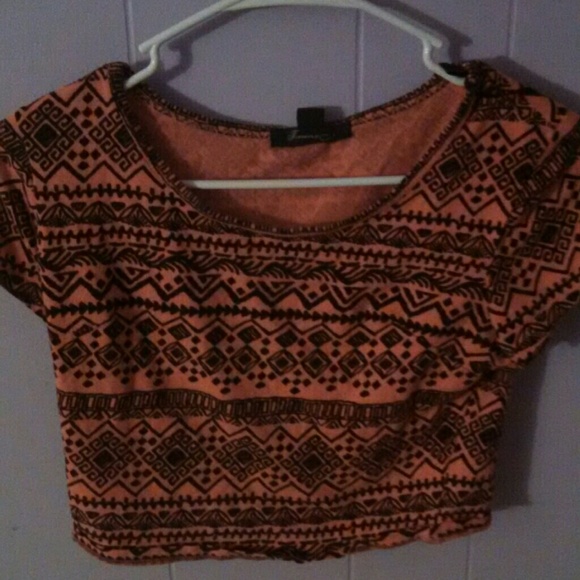 crop top
