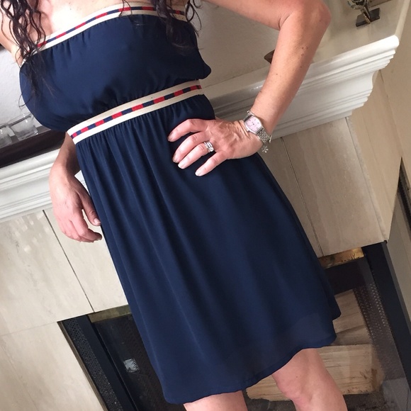 Navy strapless dress