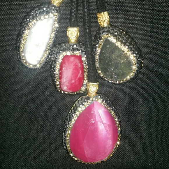 Druzy multicolor necklace - Picture 1 of 4