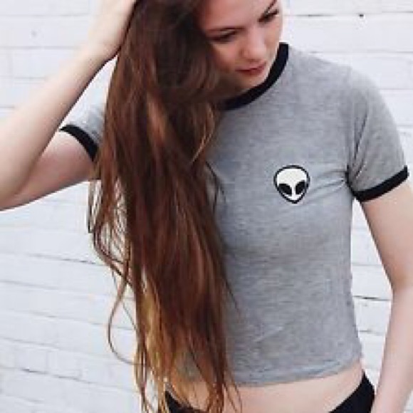 brandy melville cropped grey alien tee