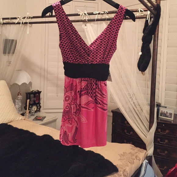 V-Neck Printed Top