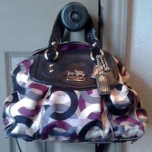 Coach Purse! Authentic and nearly perfect quality