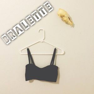 *ON HOLD* Brandy Melville  |  Chiyo Top