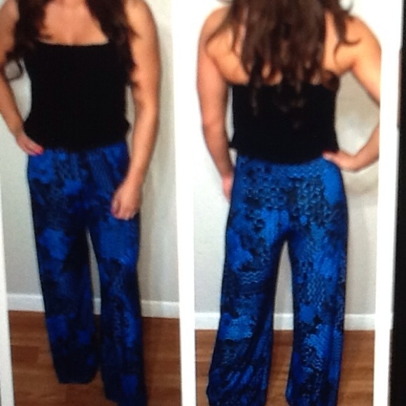 🚫SOLD🚫  strapless jumper blk & blue
