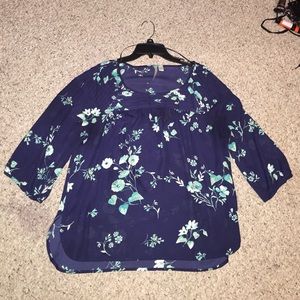 Floral Blue & Green Mid-Sleeved Top ~ Size Large