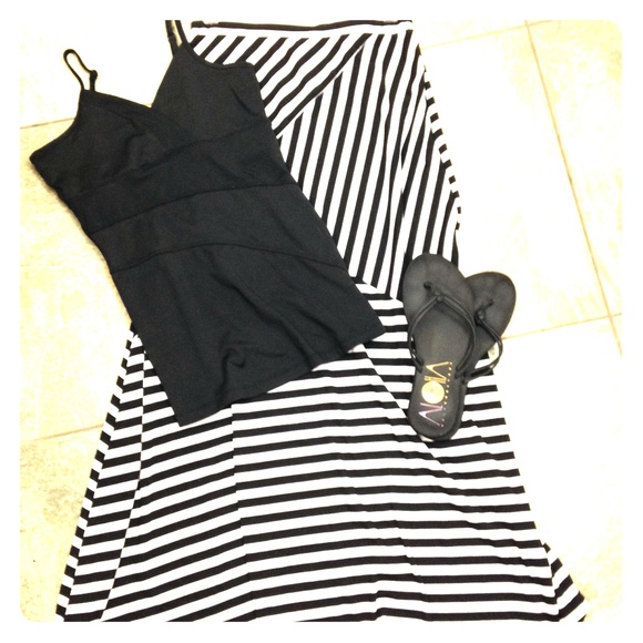 Black & white striped maxi skirt