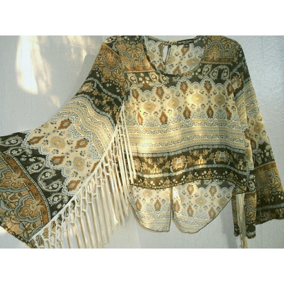 Paisley fringed bell sleeve