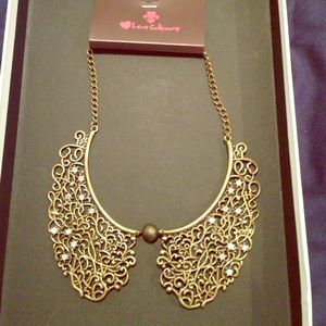 Gold Statement Choker