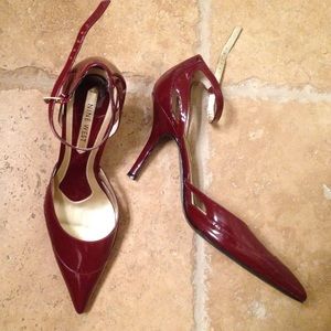 Red patent leather Nine West heels