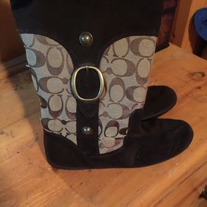 Coach boots
