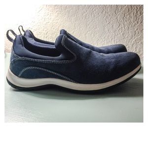 ✅👟💟 Lands End shoes!