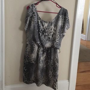 Snake skin print dress with ruffle sleeves