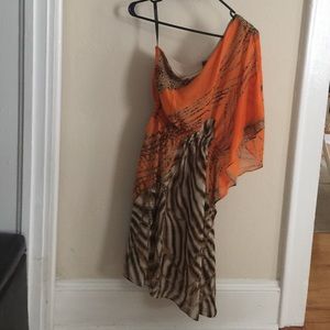 One shoulder zebra design dress