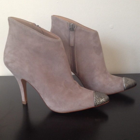 Zara Chrome Tipped Booties - Picture 1 of 2