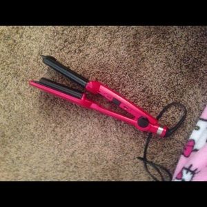 Conair crimper
