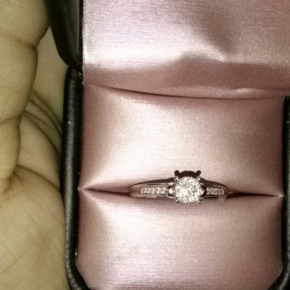 1.6 caret diamond ring