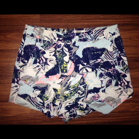 asymmetrical shorts