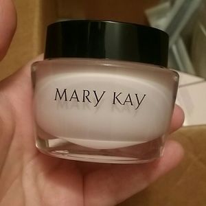 SALE!! Intense moisturizing cream