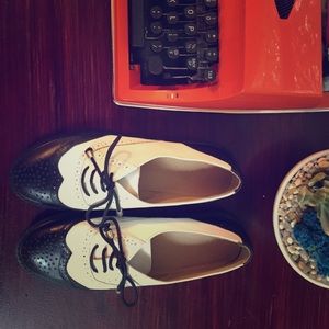 Vintage-inspired loafers