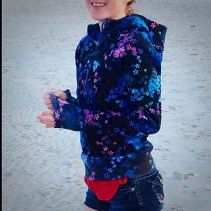 Lululemon scuba sweatshirt (size 2)