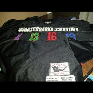 Mitchell & Ness Throwback