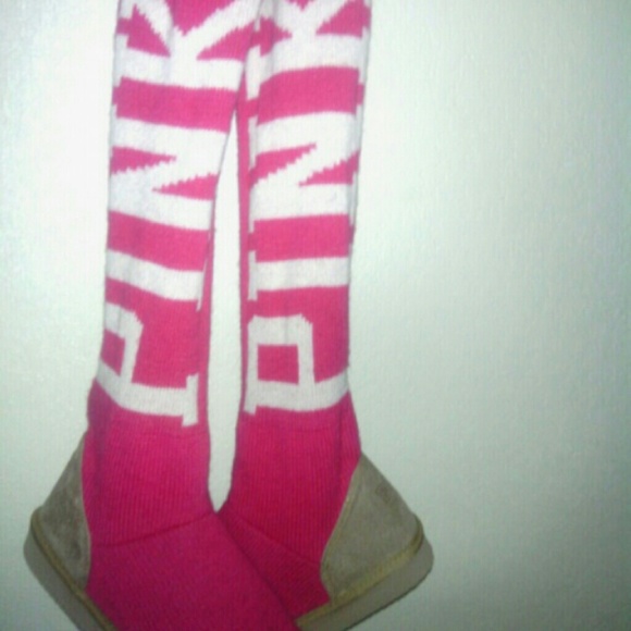 Vs love pink mukluks