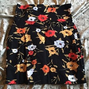 Floral Mini Skirt size M