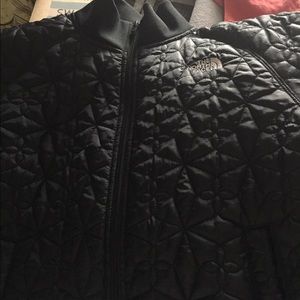 Women's authentic Northface jacket