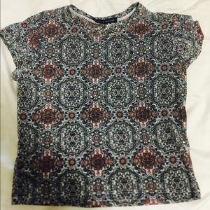 Brandy Melville patterned cropped top
