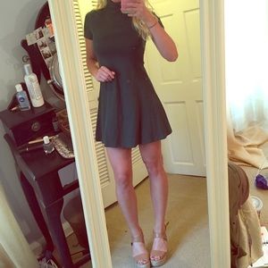 Green cotton turtleneck dress