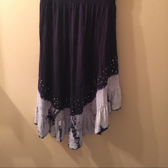 Dress - Picture 3 of 4